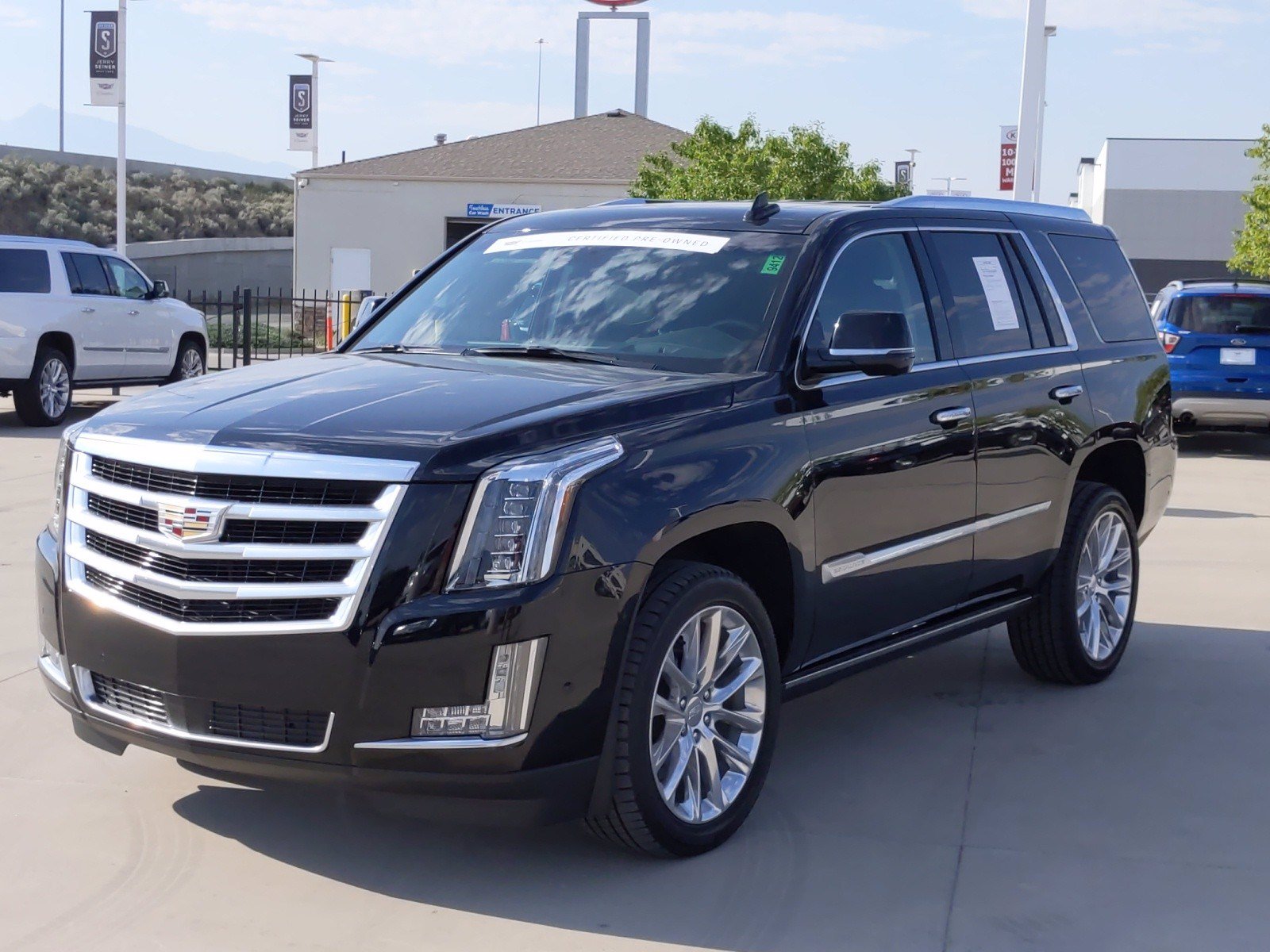 Pre-Owned 2019 Cadillac Escalade Premium Luxury 4WD Sport Utility