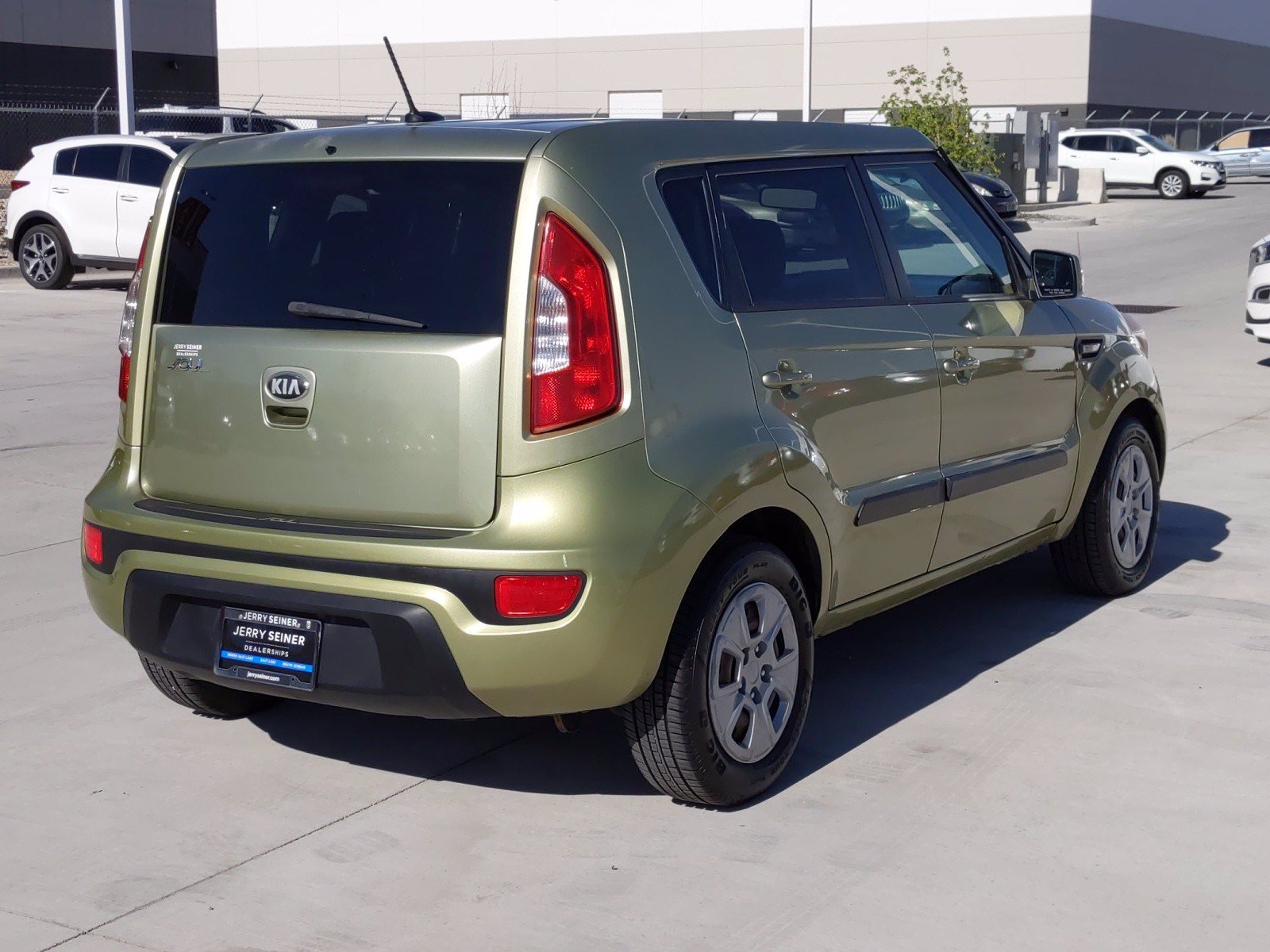 Pre-Owned 2013 Kia Soul Base FWD Hatchback